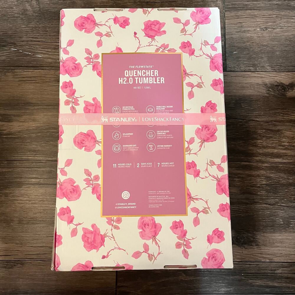 New in Box Stanley LoveShackFancy Ribbon Rosa 40oz Quencher Tumbler Floral Pink - Picture 7 of 10